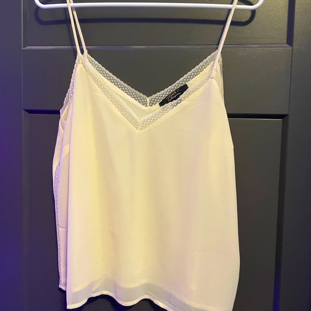 Forever 21 tank top. Size L.